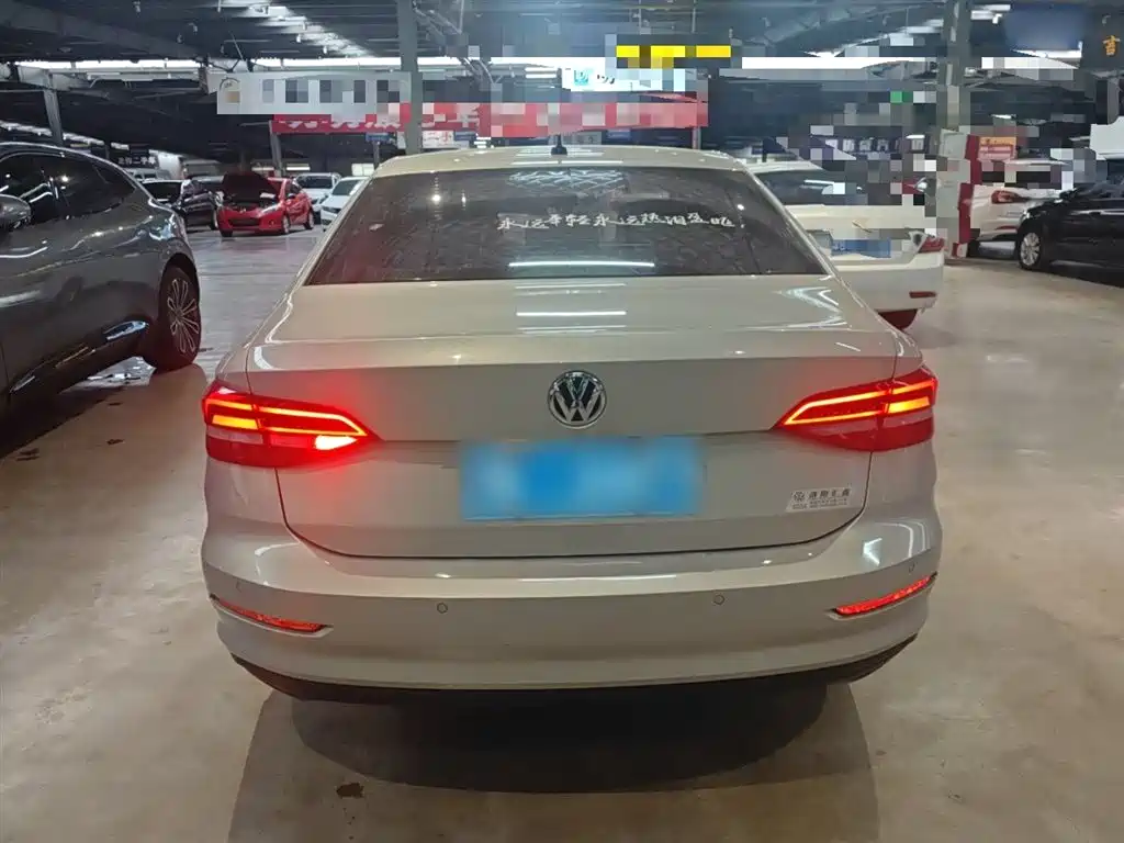 Volkswagen Lavida 2018 1.5L Auto Trend Edition China V фото 4