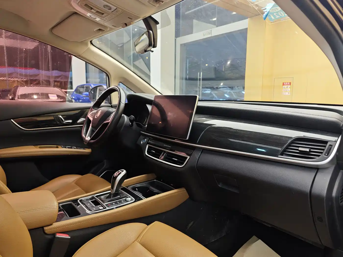 BYD Song MAX 2019 1.5T Auto Smart Connect Dynamic 6-seater China VI фото 32