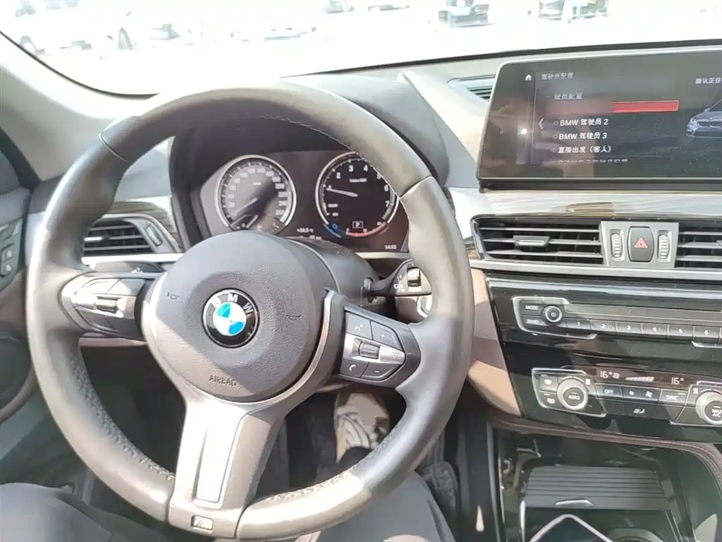 BMW X1 2020 sDrive20Li Premium Edition фото 10