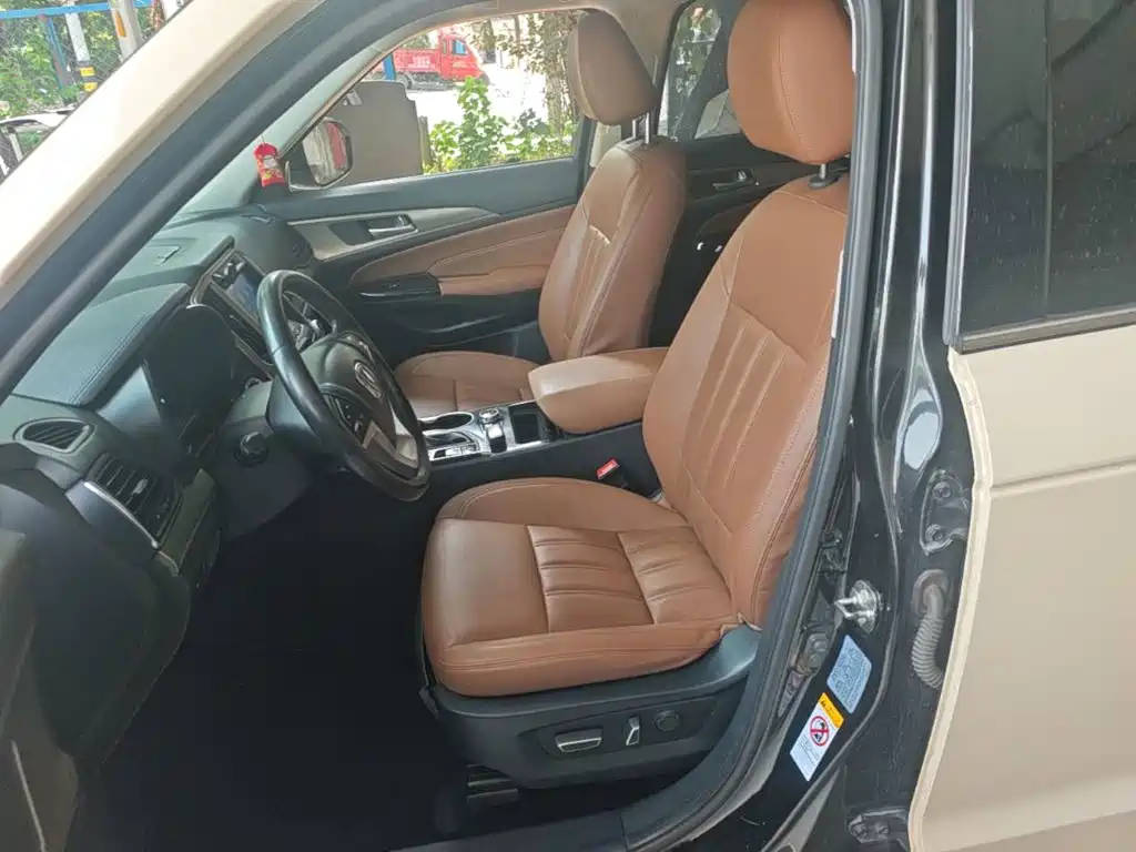 Changan CS95 2017 2017 2.0T FWD Zhiyuan Edition