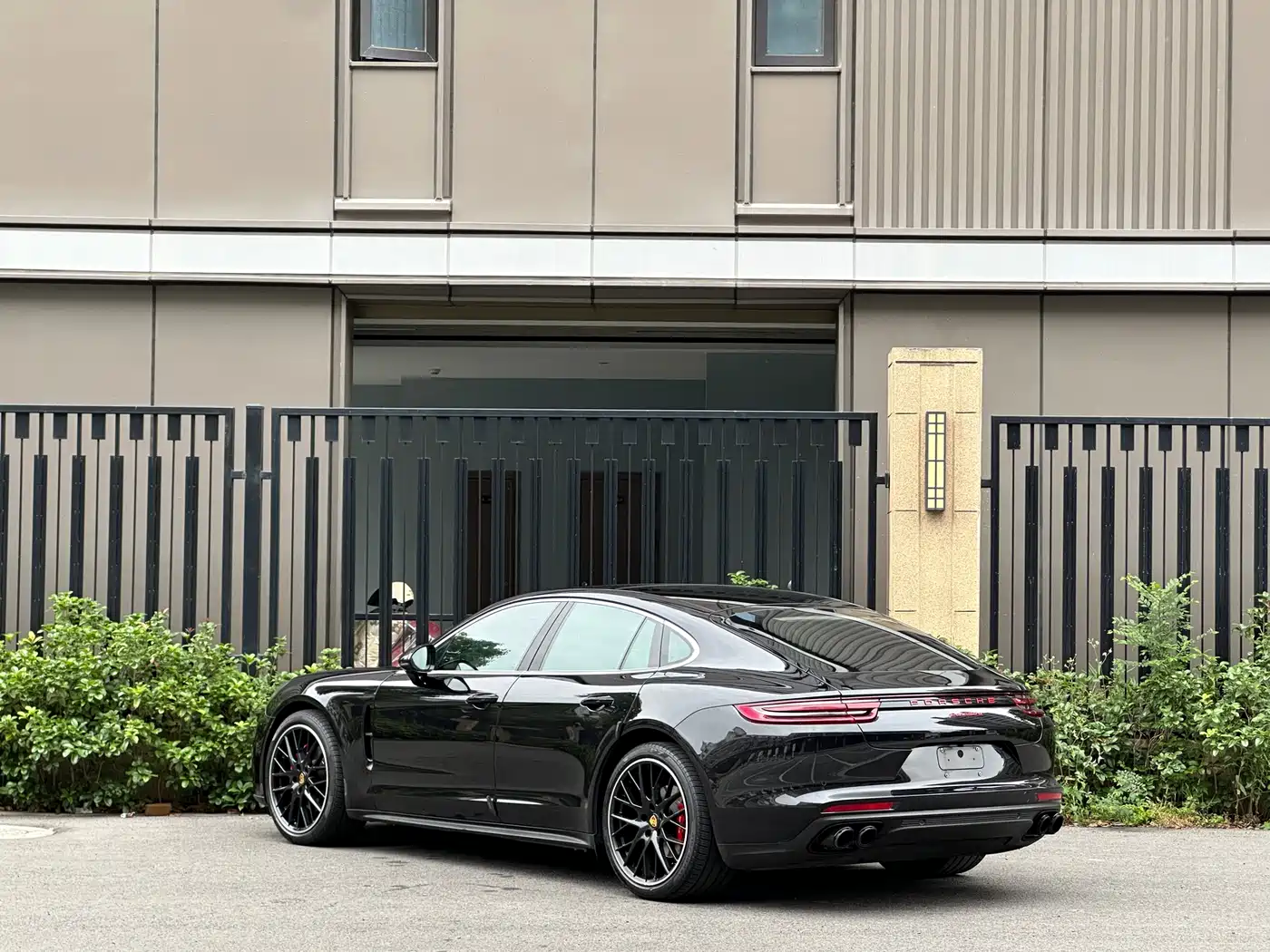 Porsche Panamera 2017 Panamera 3.0T фото 6