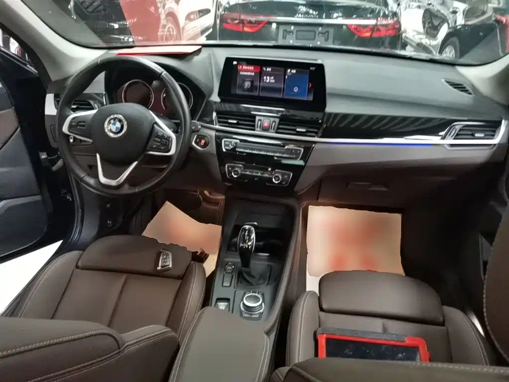 BMW X1 2020 sDrive25Li Leading Model фото 10