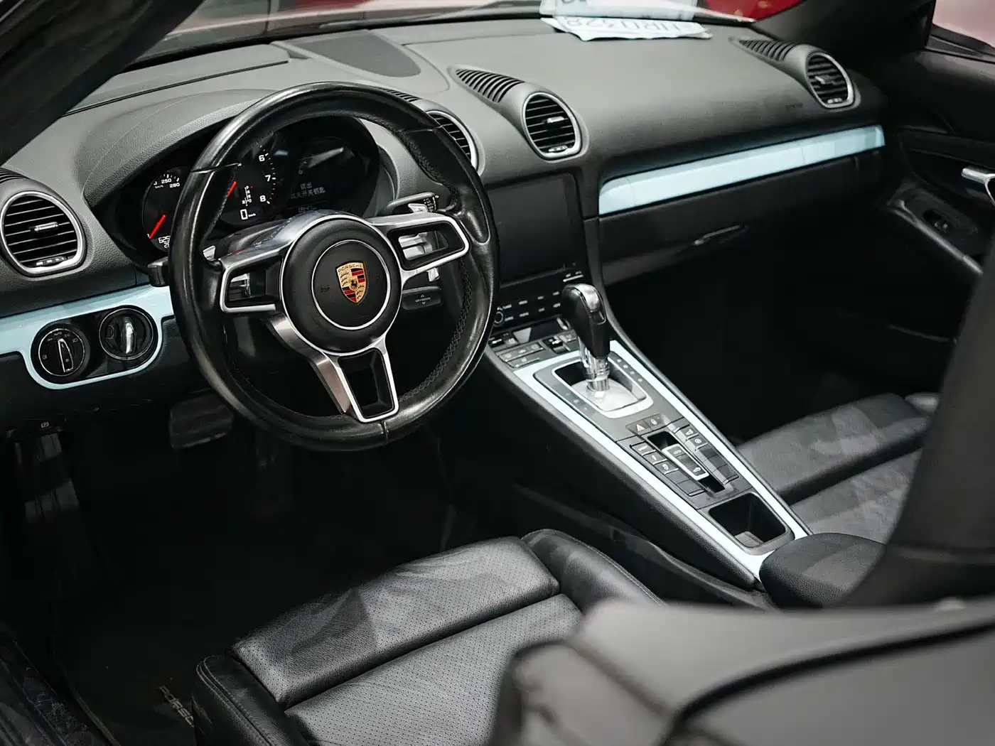 Porsche 718 2018 Boxster 2.0T фото 8