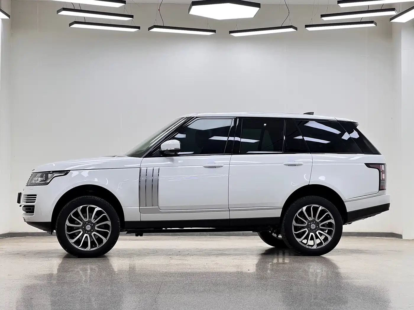Land Rover Range Rover 2017 3.0 SC V6 Vogue фото 3