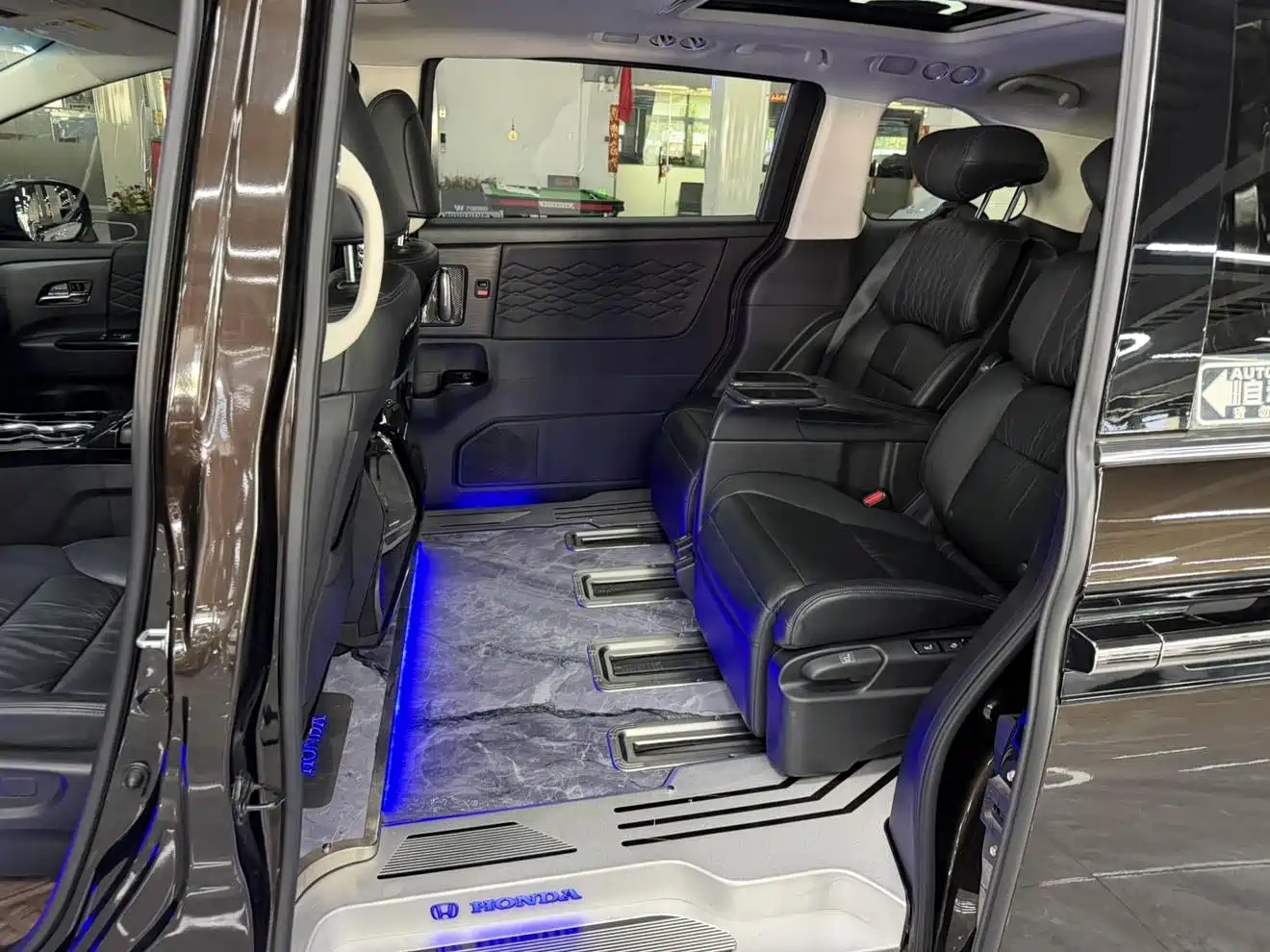 Honda Elysion 2024 2024 2.0L e:HEV Luxury Edition