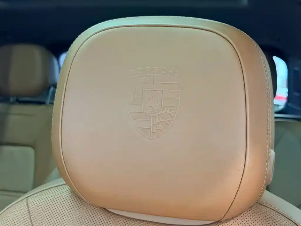 Porsche Cayenne New Energy 2021 Cayenne E-Hybrid 2.0T фото 14