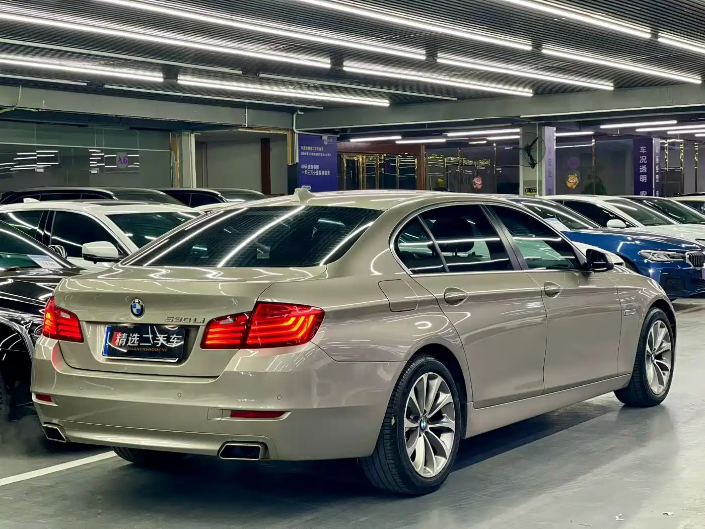 BMW 5 Series 2017 528Li Leading Edition фото 7