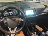 Фото 10 - Ford Edge