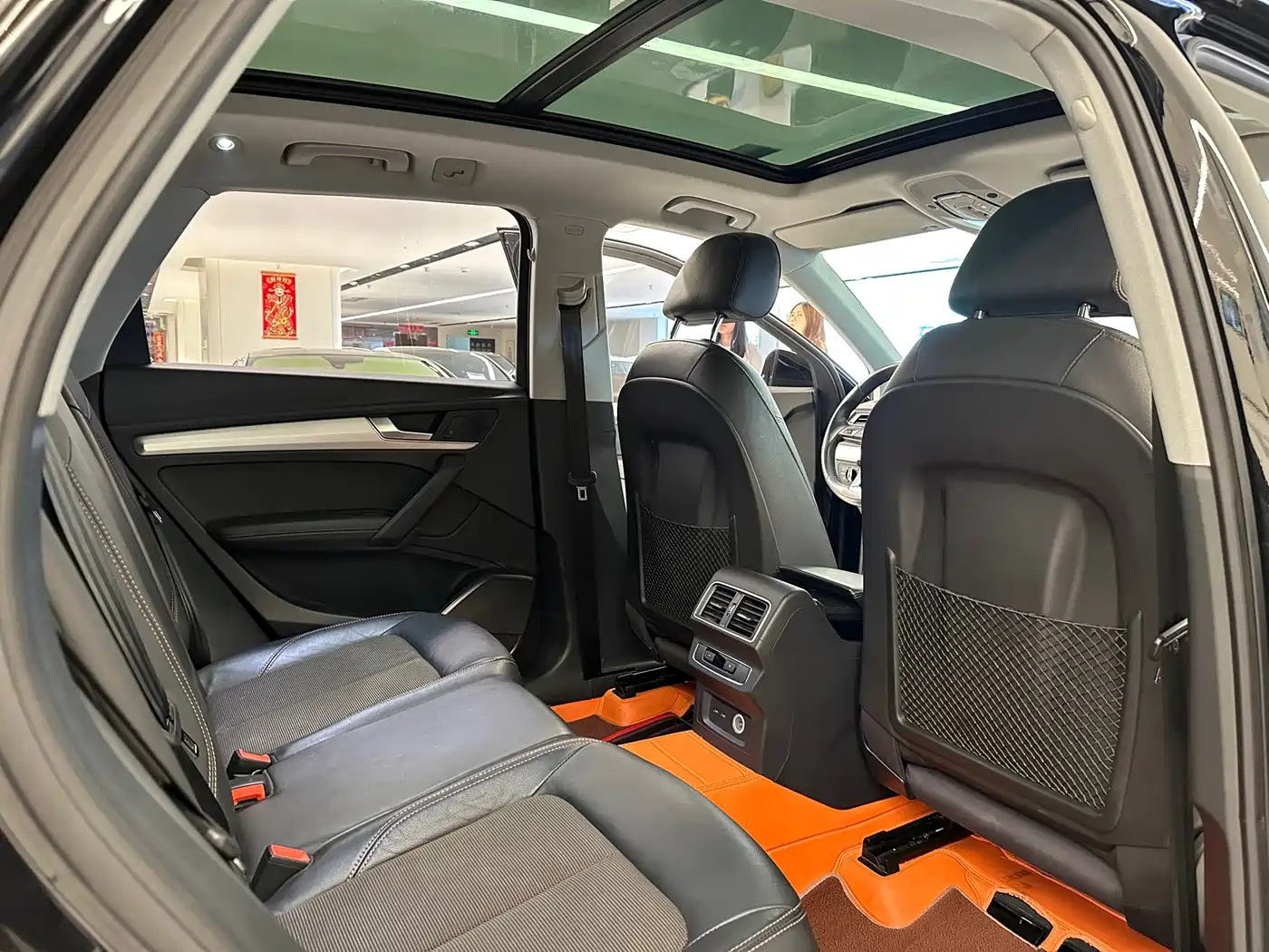 Фото 15 - Audi Q5L