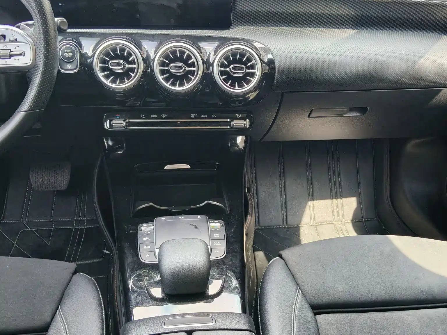 Photo 13 - Mercedes-Benz A-Class
