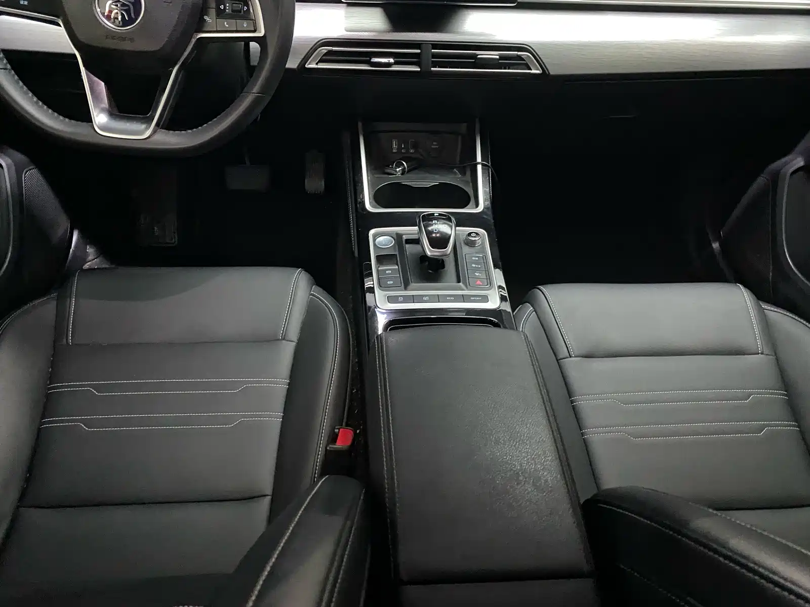 صورة 14 - BYD Qin New Energy