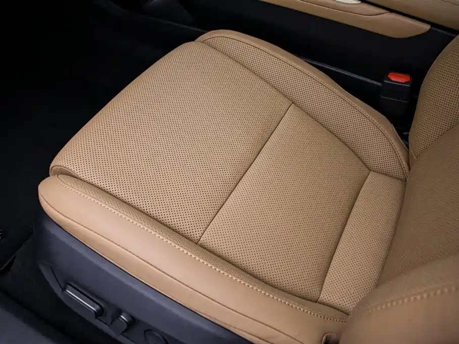 Lexus ES 2025 Model 300h Base Version фото 13