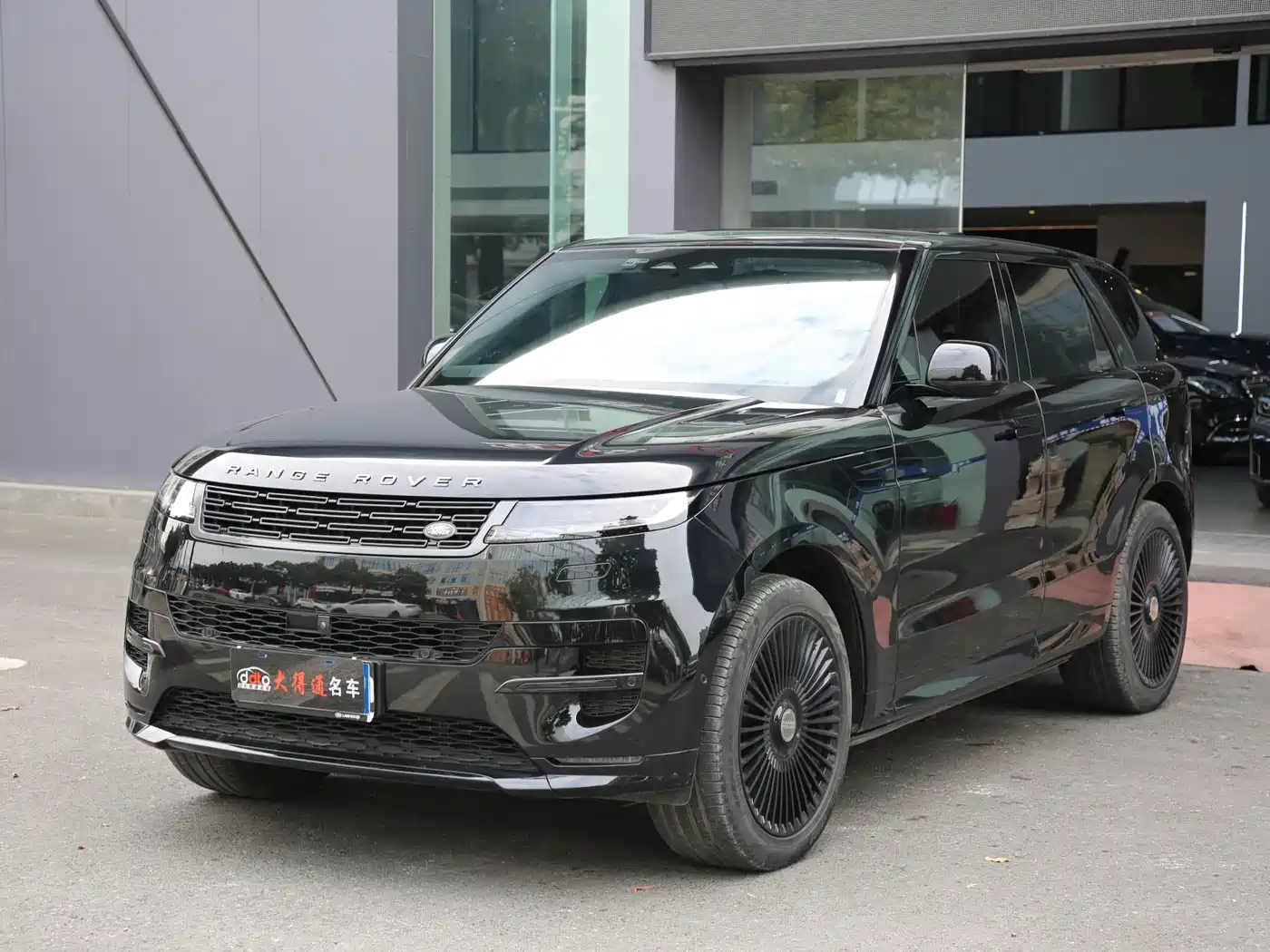 Land Rover Range Rover Sport 2023 400PS Dynamic SE