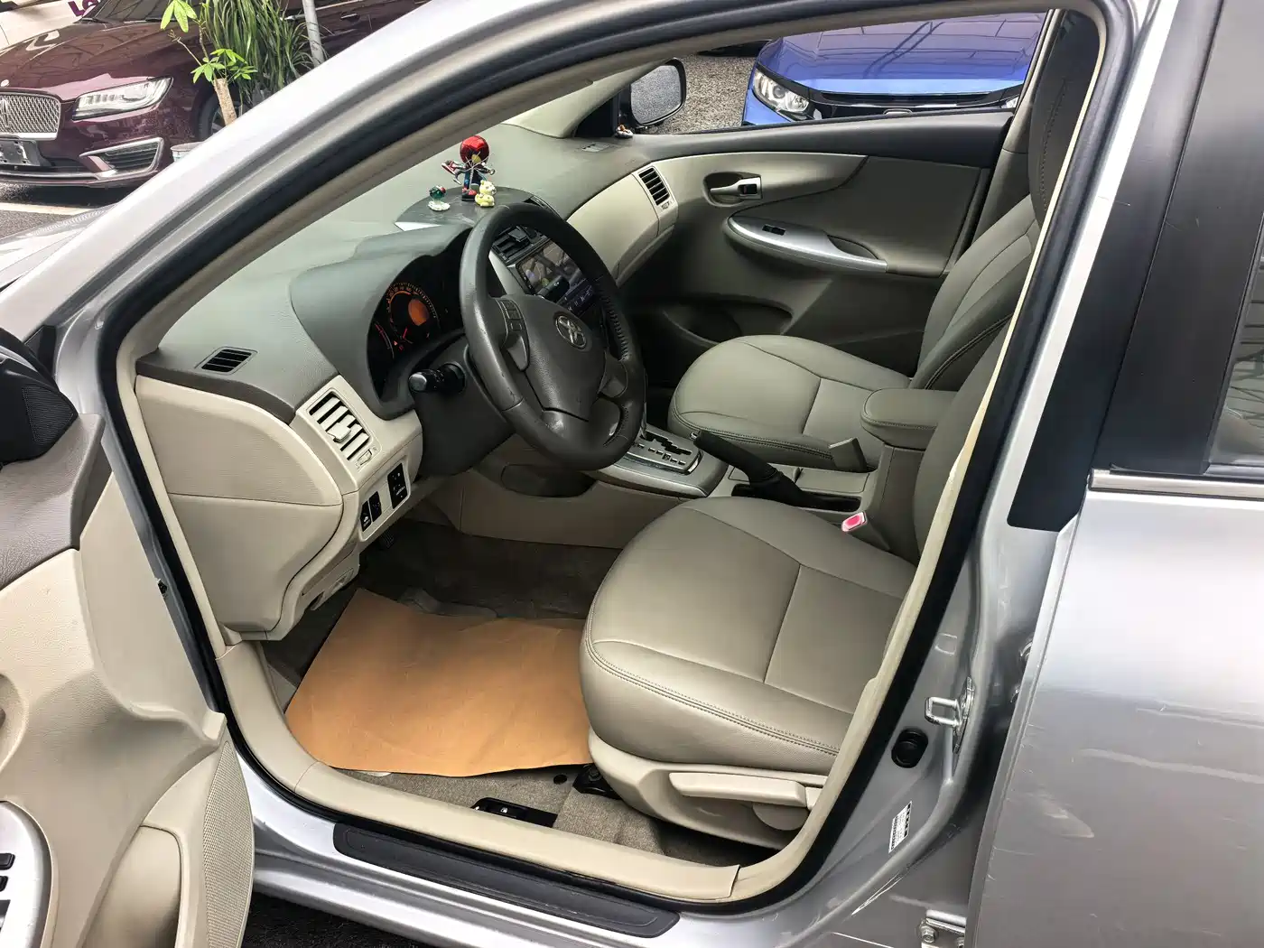 Toyota Corolla 2009 1.8L Automatic GLX-i Special Anniversary Edition фото 8