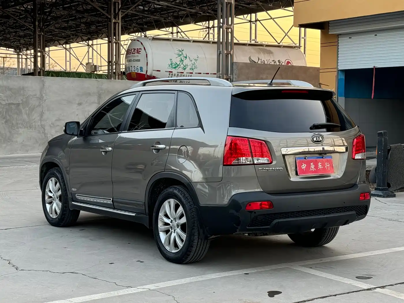 Kia Sorento 2012 2.4L Gasoline Luxury Edition фото 19