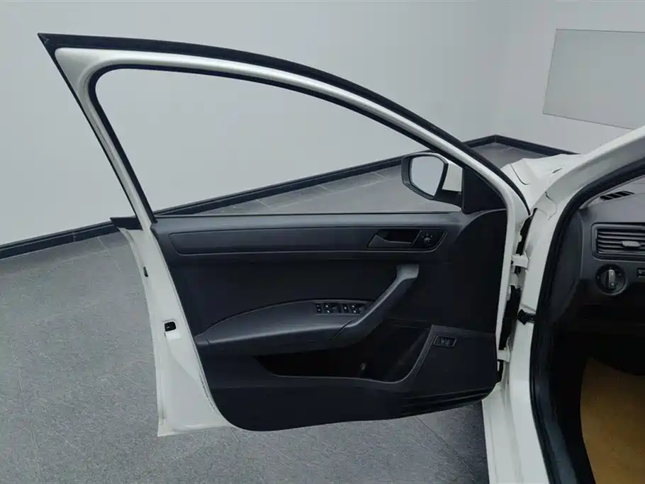 Volkswagen Santana 2021 1.5L Automatic Trend Edition фото 7