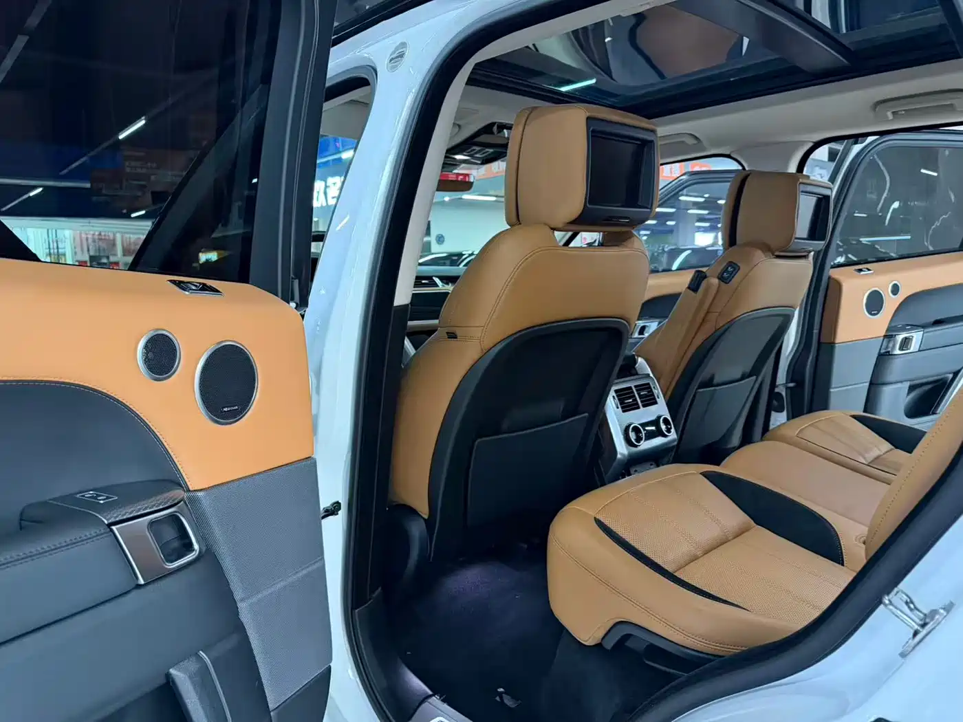 Land Rover Range Rover Sport 2020 3.0 L6 HSE DYNAMIC фото 15