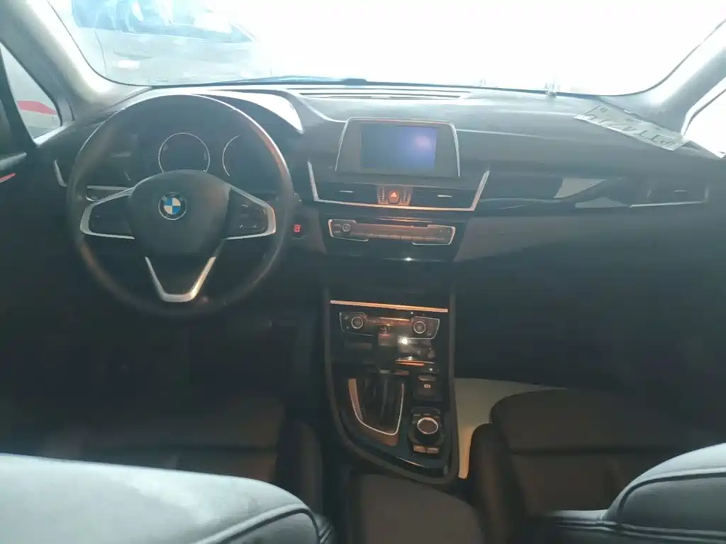 BMW 2 Series Touring 2019 2018 218i M Sport Package