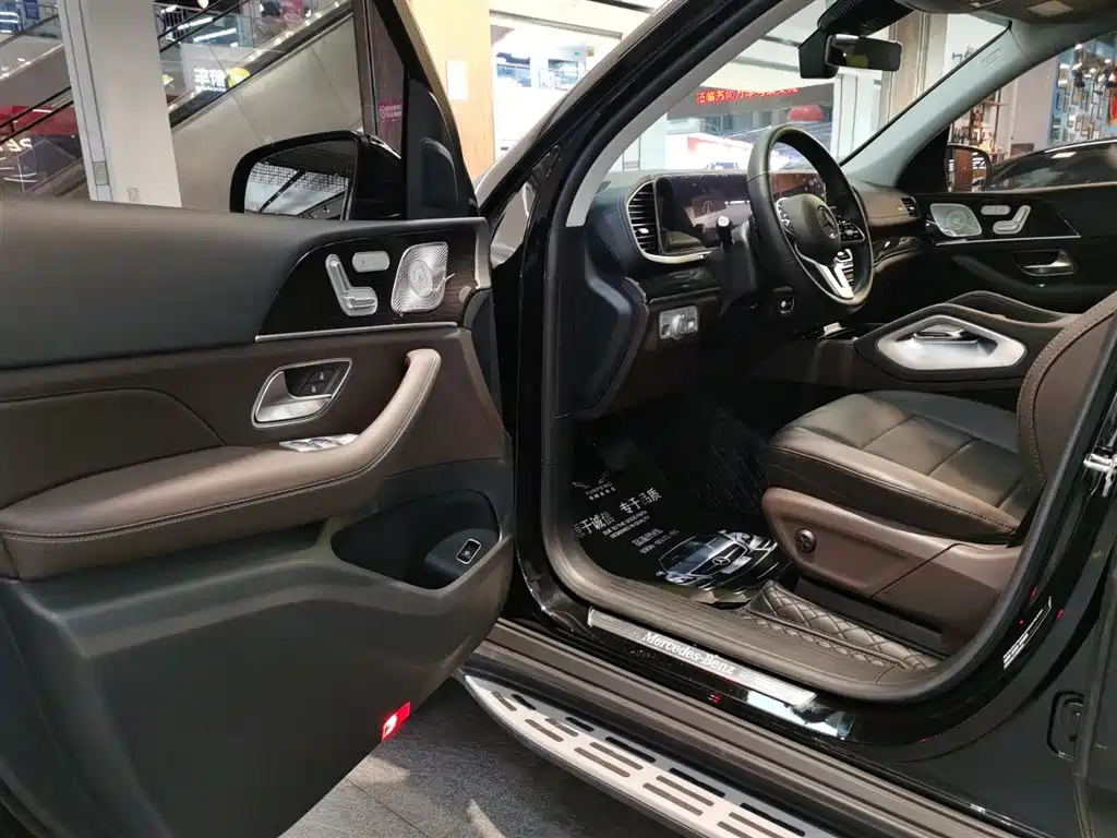 Mercedes-Benz GLE 2023 GLE 350 4MATIC Fashion фото 5