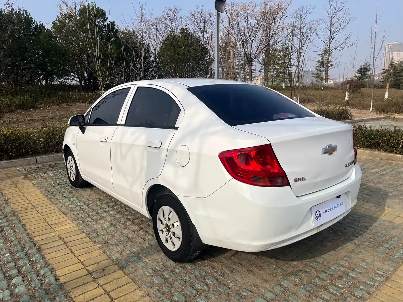 Chevrolet Sail 2013 Sedan 1.2L Manual Fashion Edition фото 7