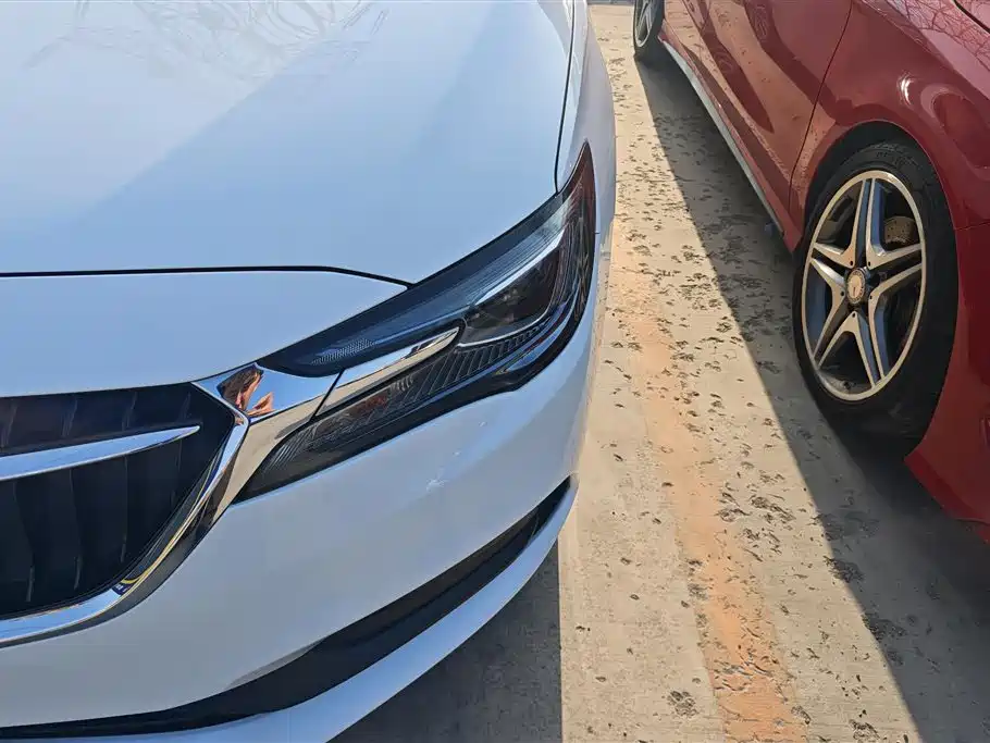 Buick GL6 2019 18T 6-seat Connected Luxury China VI фото 5