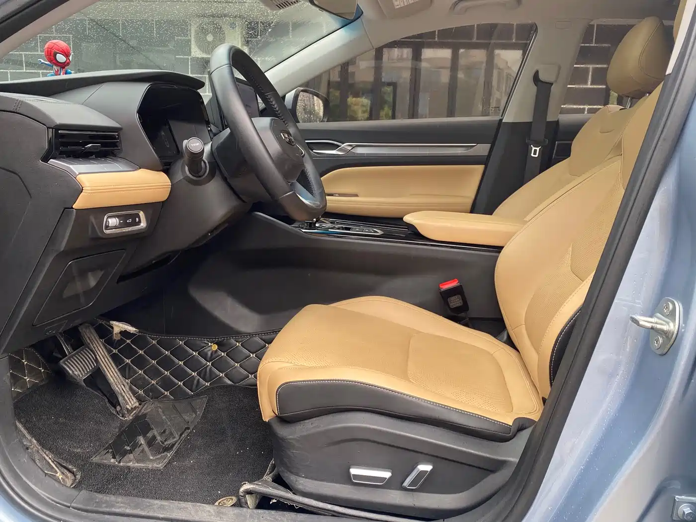 Geely Emgrand L HiP 2023 2022 1.5TD-DHT Pro 100KM Super Rui