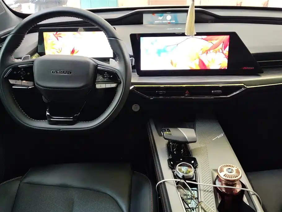 CHANGAN CHANGAN AUCHAN Z6 NEW ENERGY