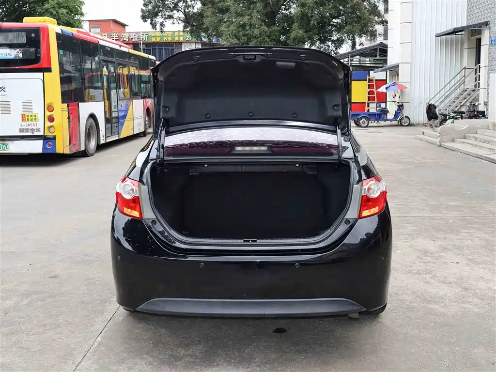 Toyota Levin 2017 1.2T G CVT Elite Edition фото 15