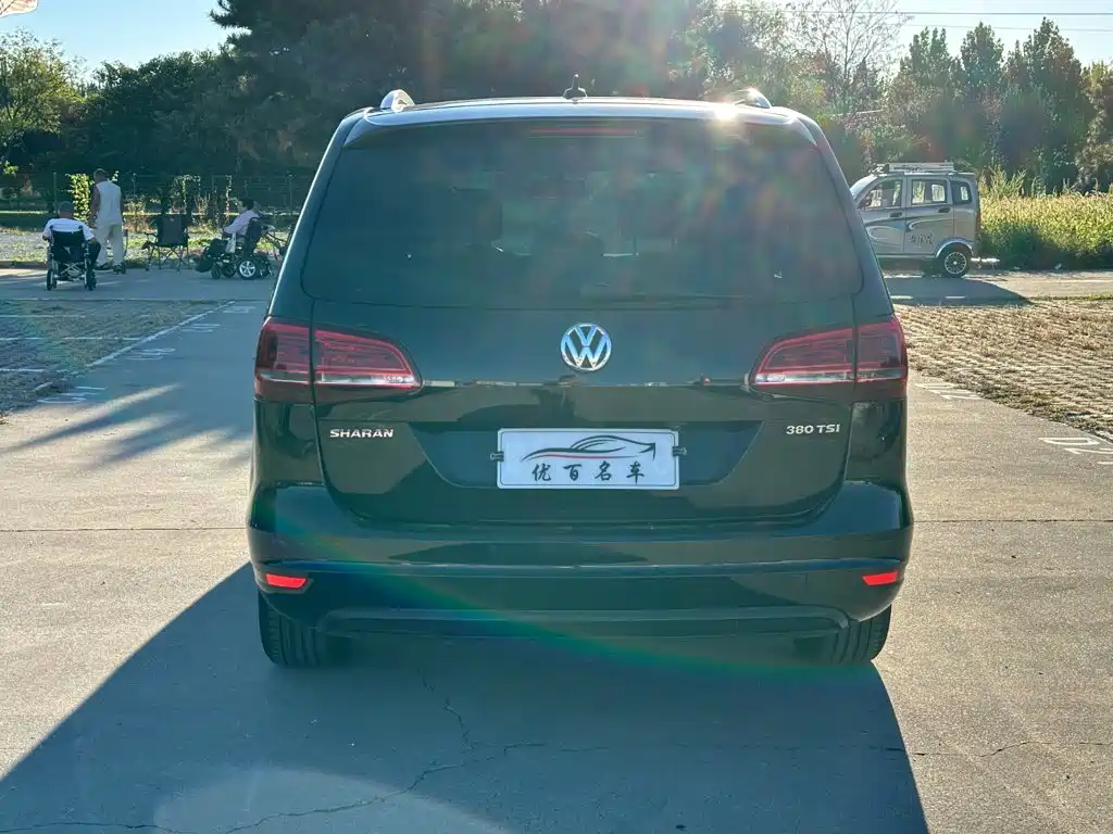 Фото 5 - Volkswagen Sharan