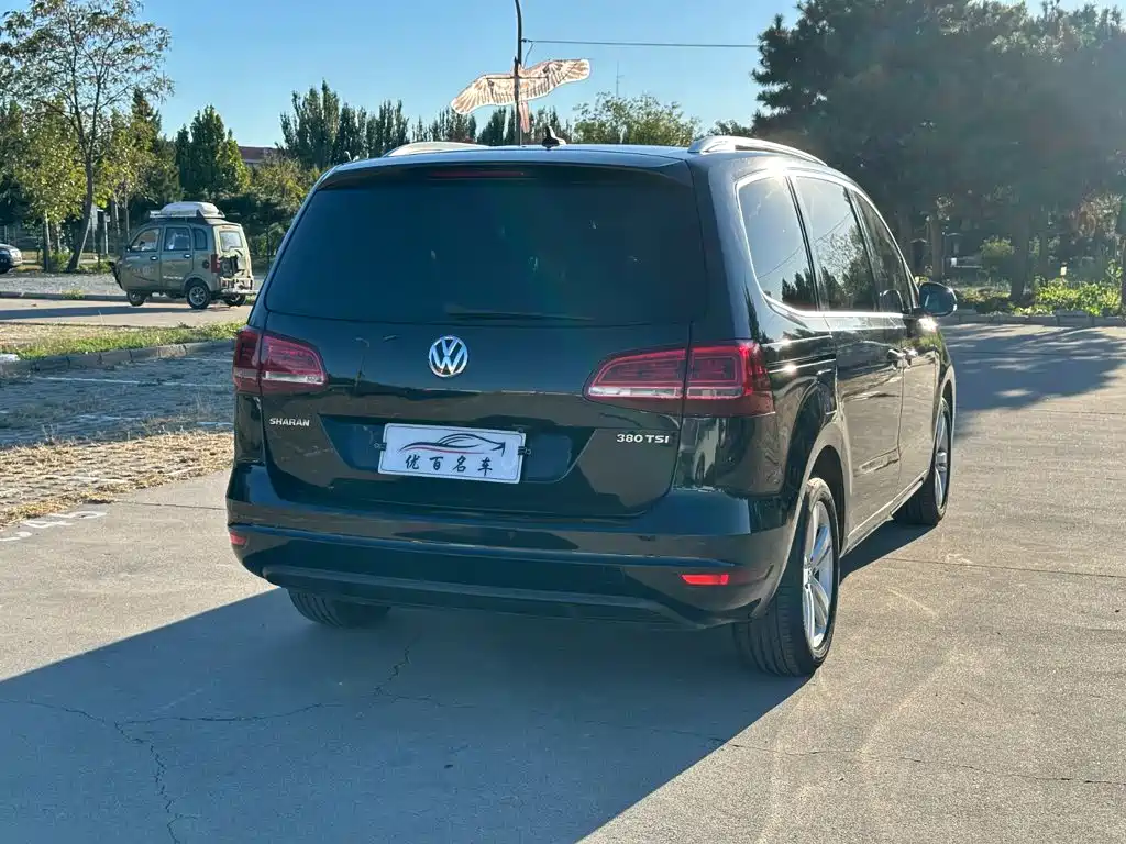 Фото 6 - Volkswagen Sharan