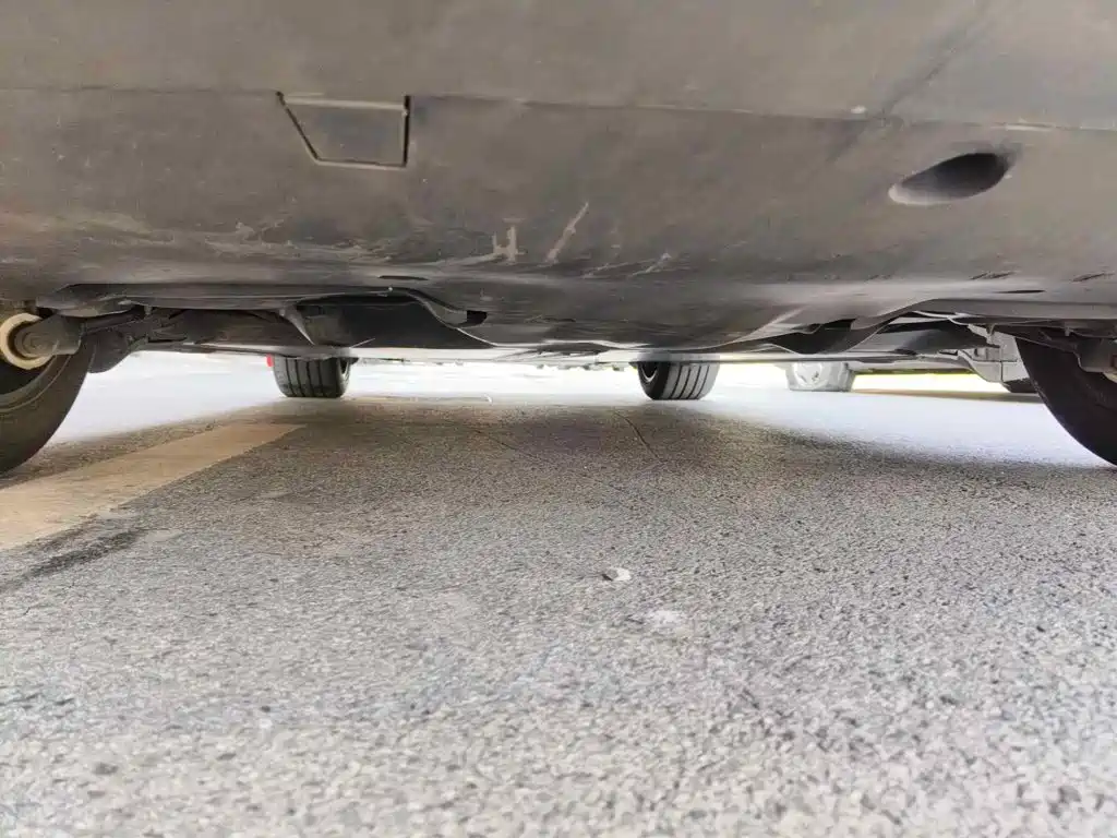 Tesla Model Y 2026 2025 Rear-Wheel Drive