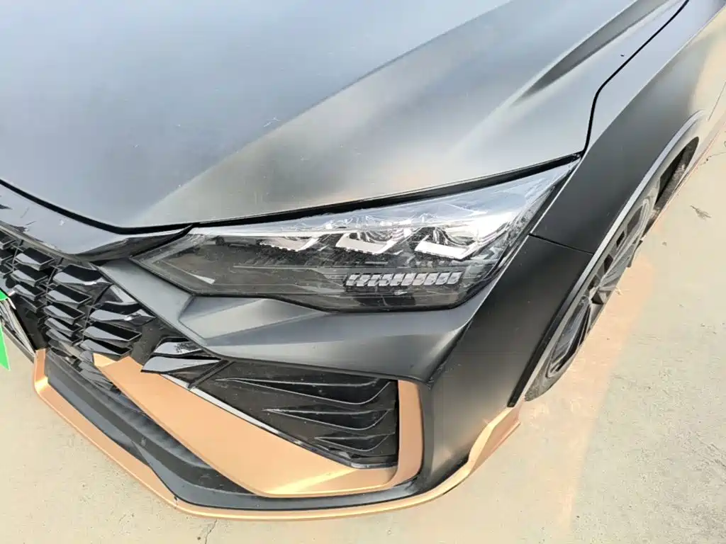 Dongfeng Aeolus Yixuan MAX 2022 2021 1.5T Dark Night Dawn Edition