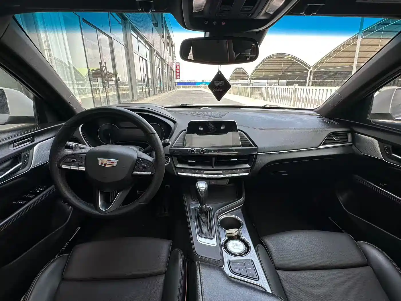 Cadillac CT4 2021 28T Premium Edition фото 8