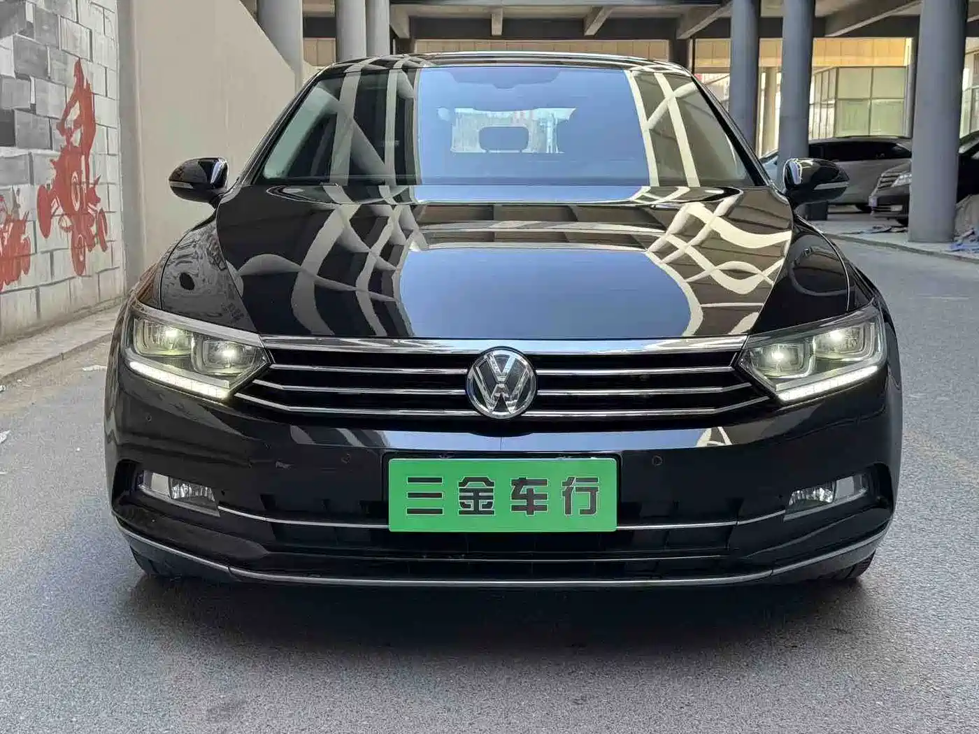 Volkswagen Magotan 2018 380TSI DSG Luxury фото 3