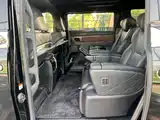 Фото 14 - Toyota Vellfire