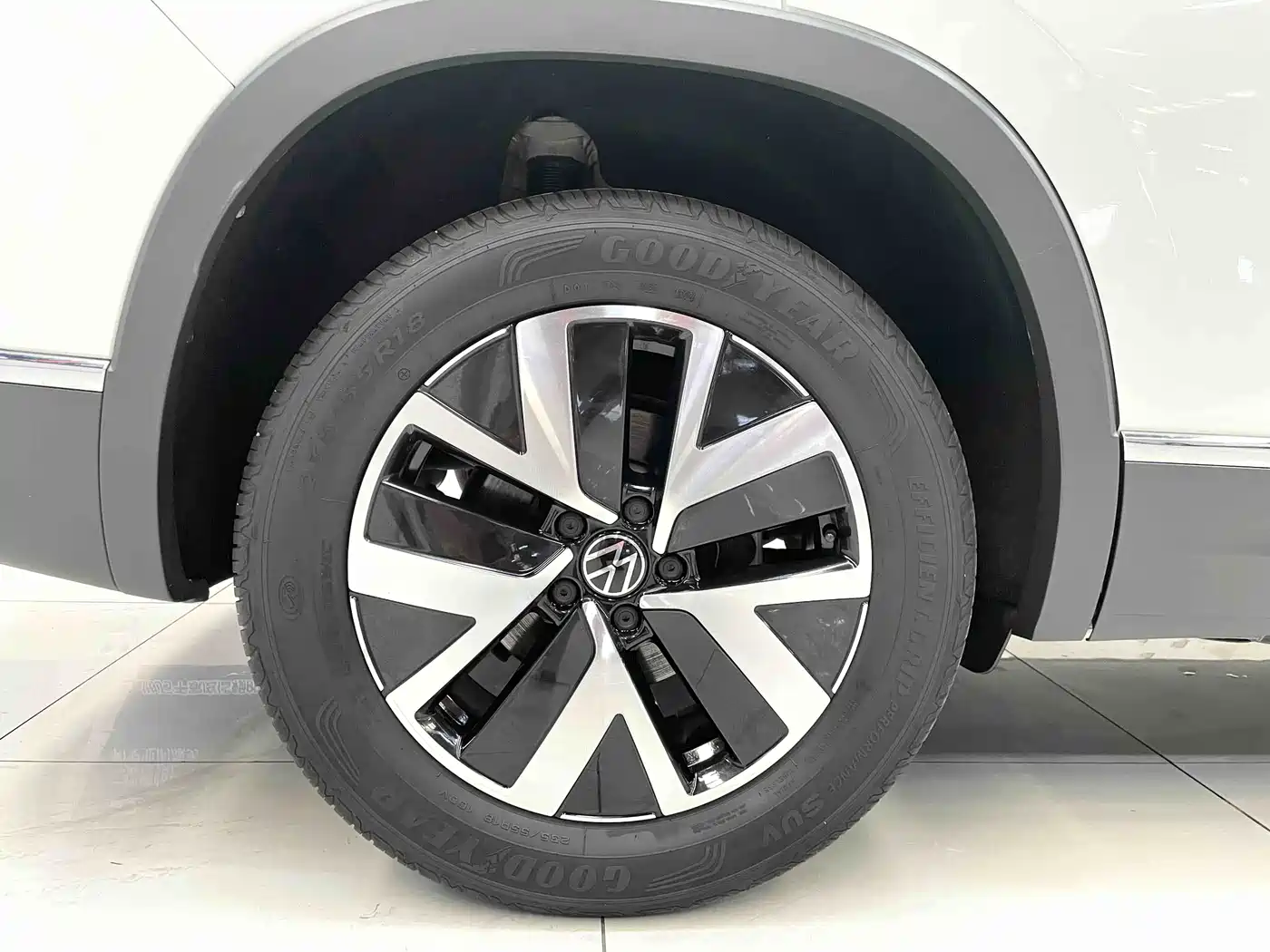 Volkswagen Tayron 2023 280TSI 2WD Luxury Plus Advanced Edition фото 14