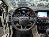 Фото 11 - Ford Focus