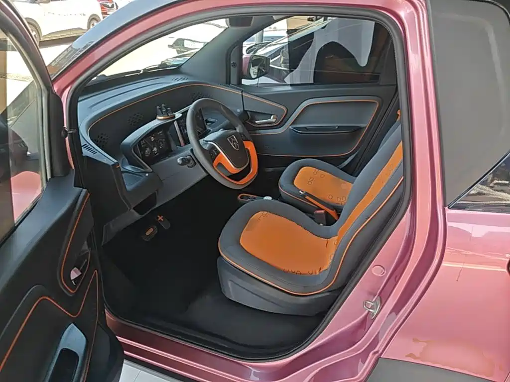 Фото 15 - Baojun E100