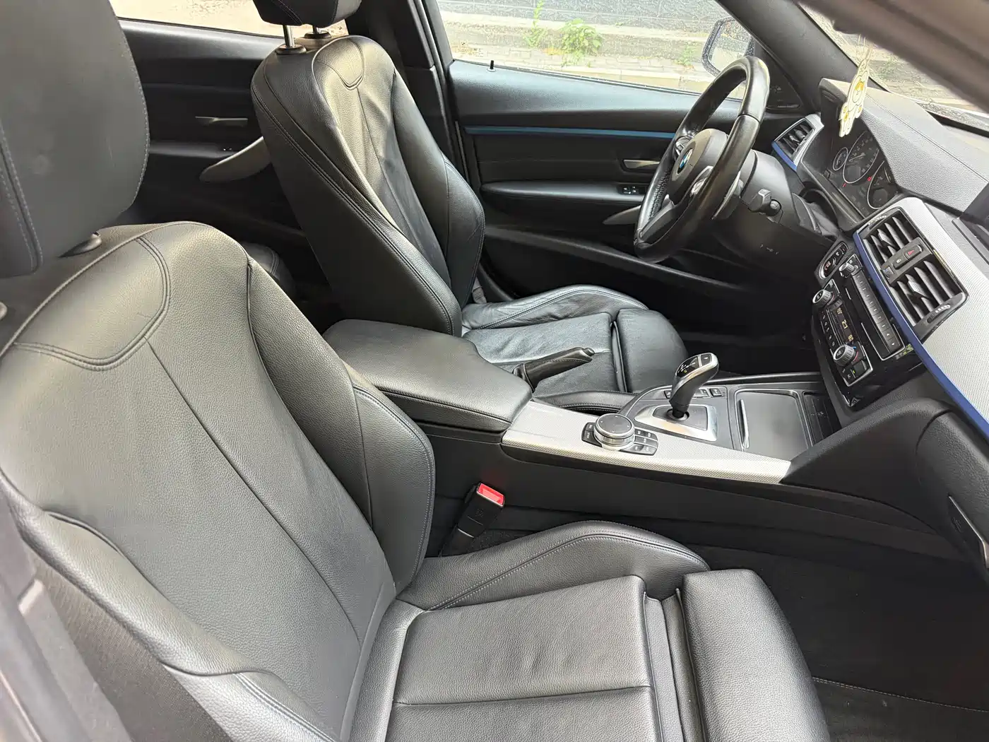 BMW 3 Series 2019 320i M Sport Package фото 17
