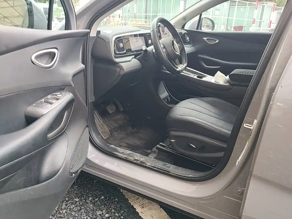 BYD Hai Shi 05 EV 2025 2025 520KM Smart Navigation Edition