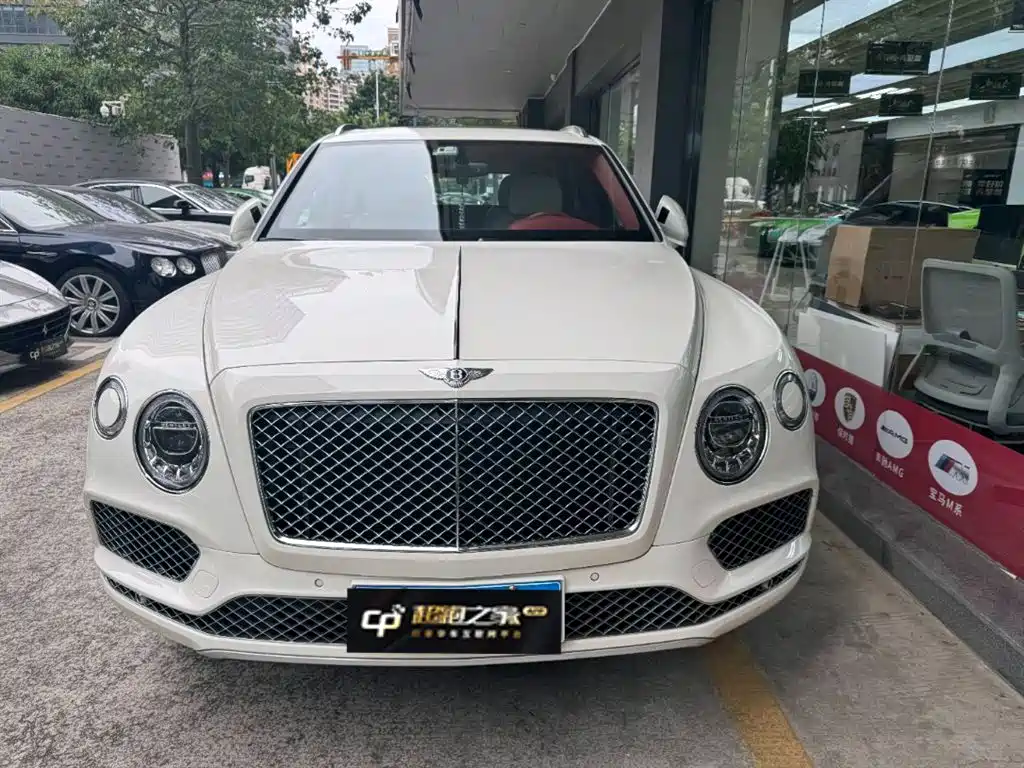 Bentley Bentayga 2018 4.0T V8