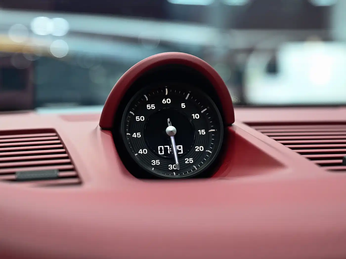 Porsche 911 2023 Carrera 3.0T фото 16