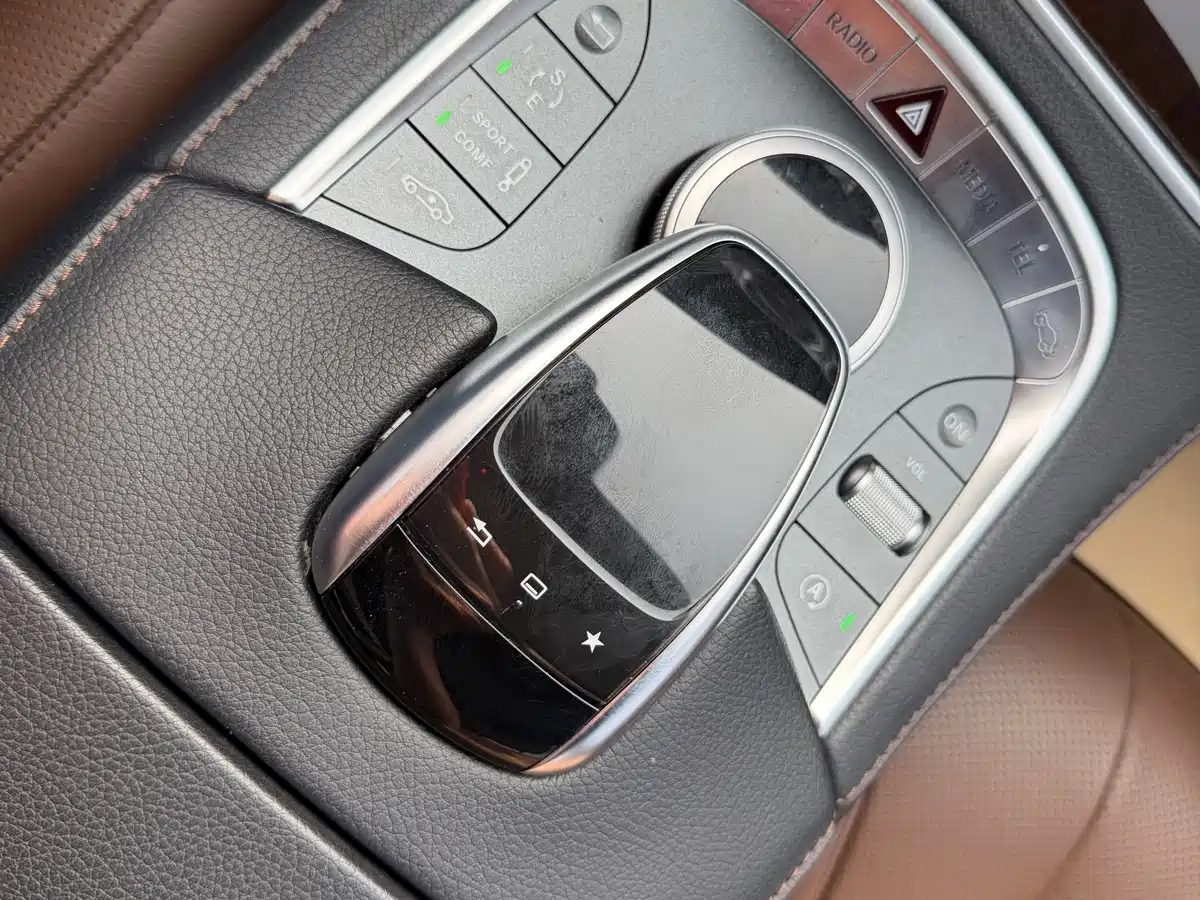 Mercedes-Benz Maybach S-Class 2015 S 400 4MATIC фото 13