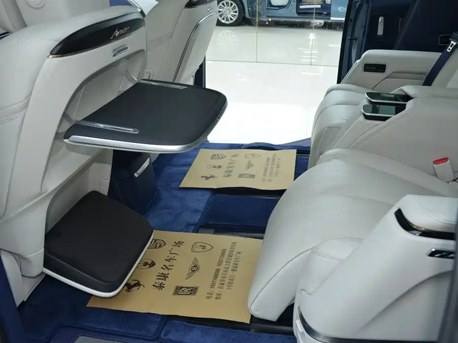 Buick Century 2023 2.0T 7-Seater World Edition фото 9
