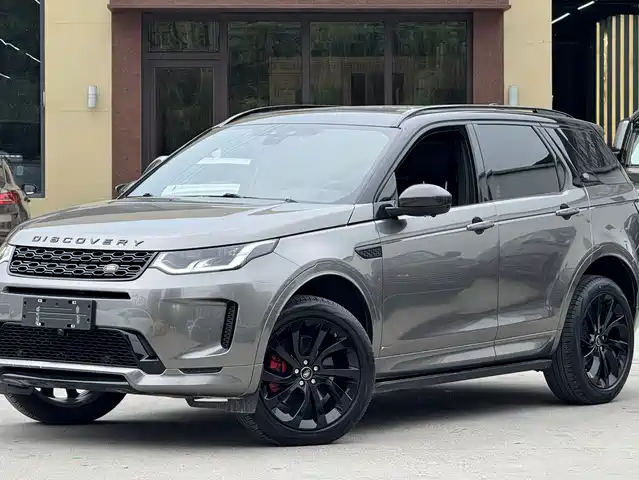 Land Rover Discovery Sport 2021