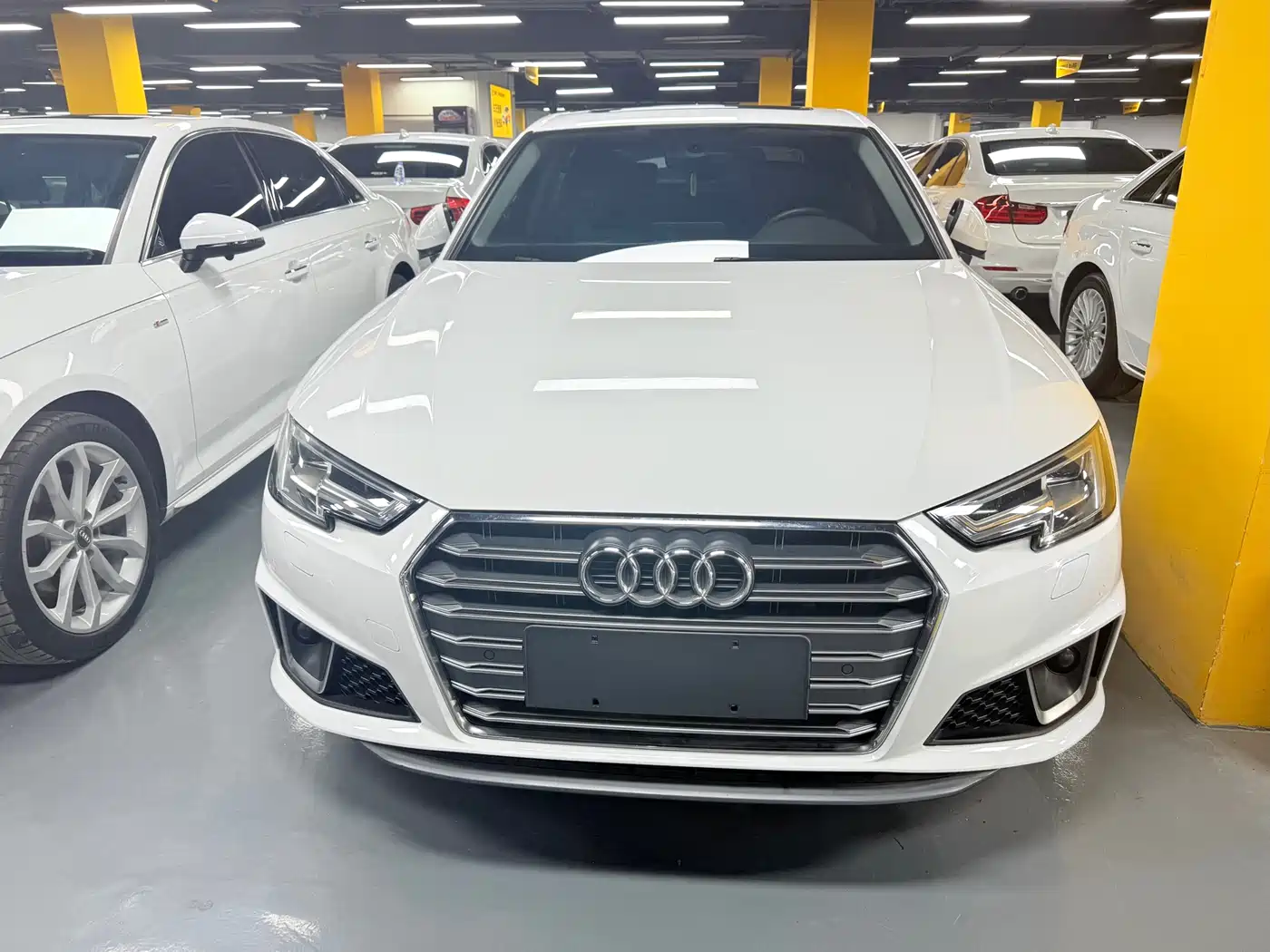 Audi A4L 2019 40 TFSI Sport (China VI) фото 2
