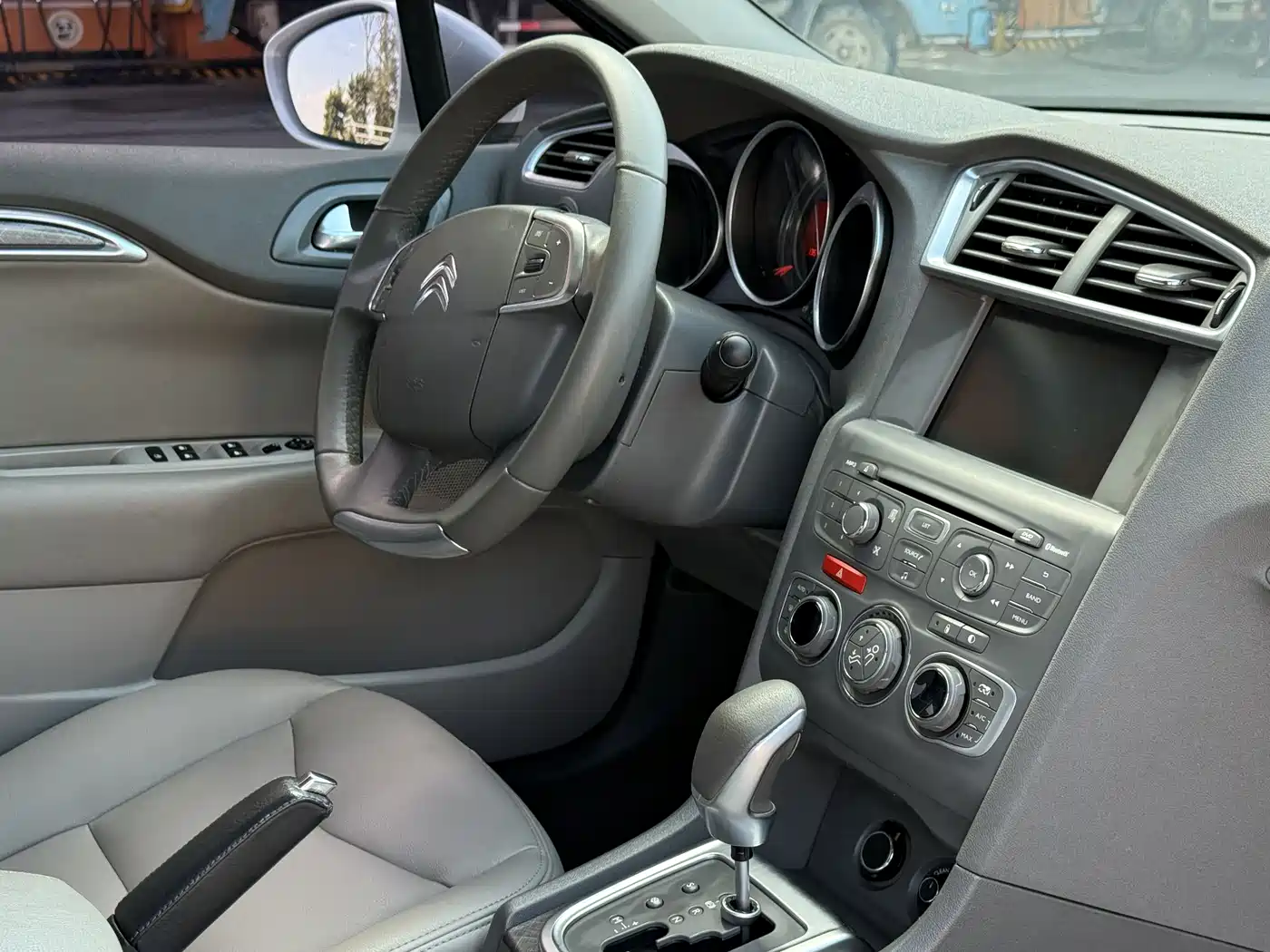 Citroën C4L 2014 2014 1.8L Smart Drive Automatic Sport