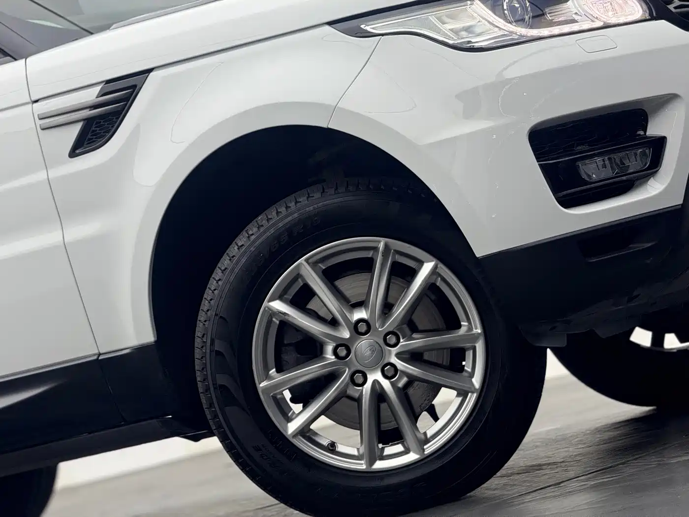 Land Rover Range Rover Sport 2016 Model 3.0 SC V6 SE фото 13