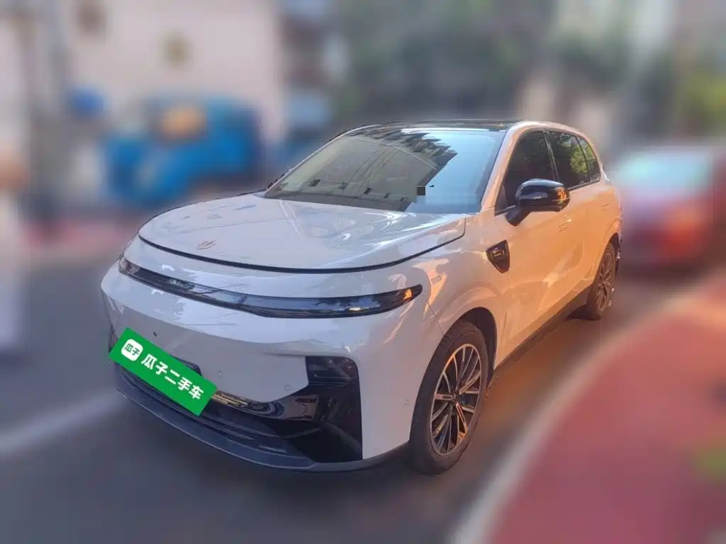 Photo 1 - Leapmotor B10