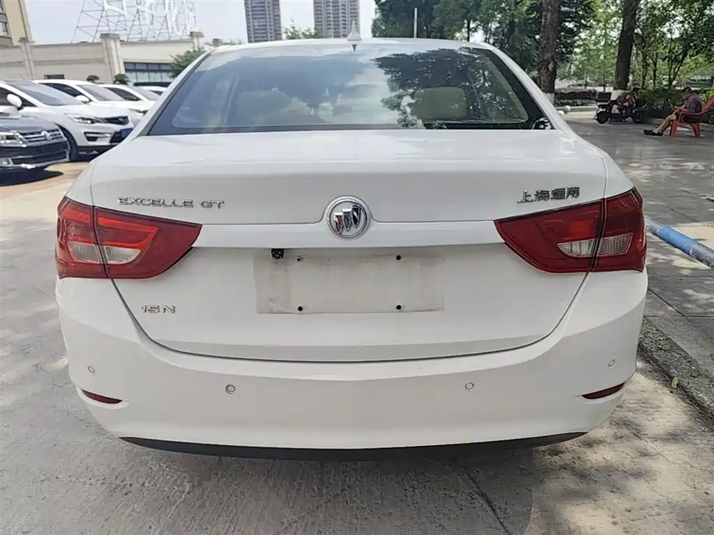 Buick Excelle 2015 15N Manual Elite фото 6